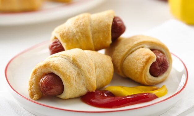 APRIL 24-NATIONAL PIGS IN A BLANKET DAY