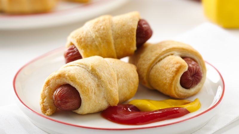 APRIL 24-NATIONAL PIGS IN A BLANKET DAY