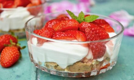 MAY 21-NATIONAL STRAWBERRIES AND CREAM DAY
