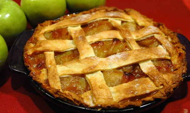 MAY 13-NATIONAL APPLE PIE DAY