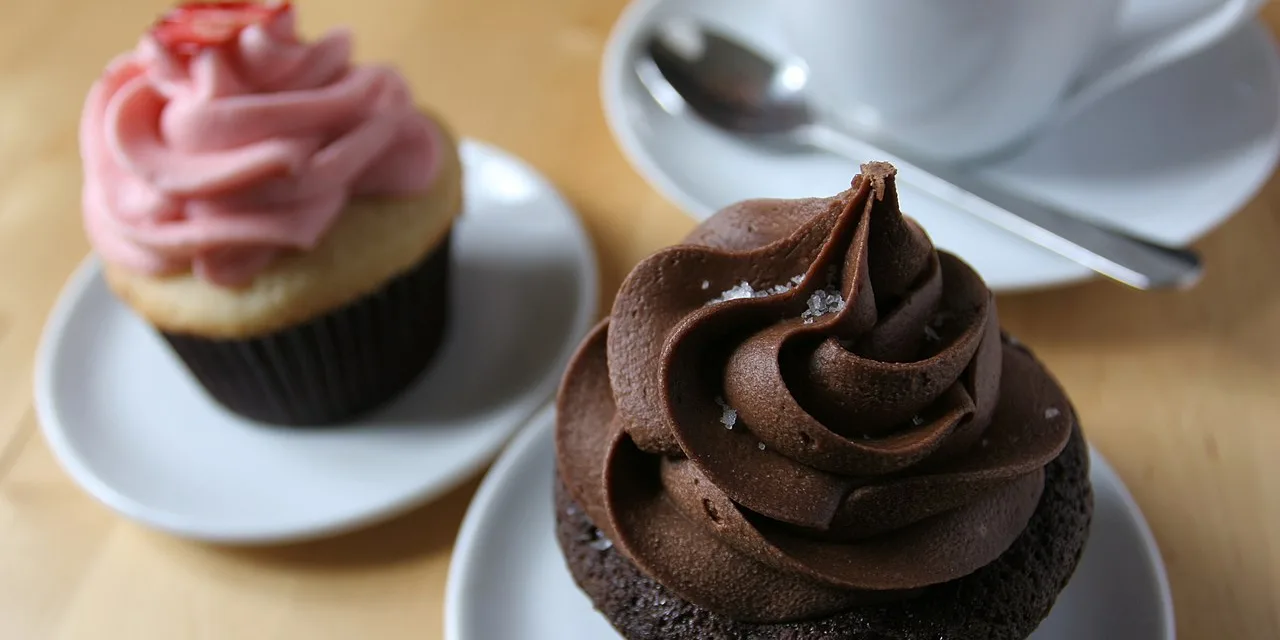 JUNE 13-NATIONAL CUPCAKE LOVER’S DAY