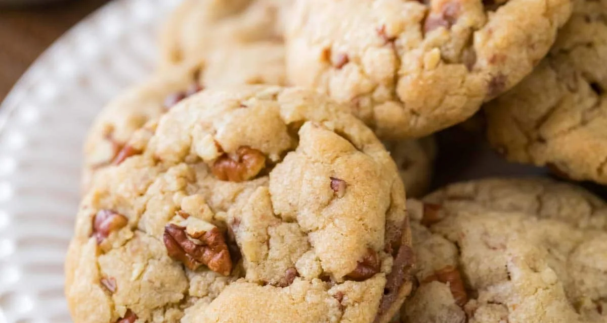 SEPTEMBER 21-NATIONAL PECAN COOKIE DAY