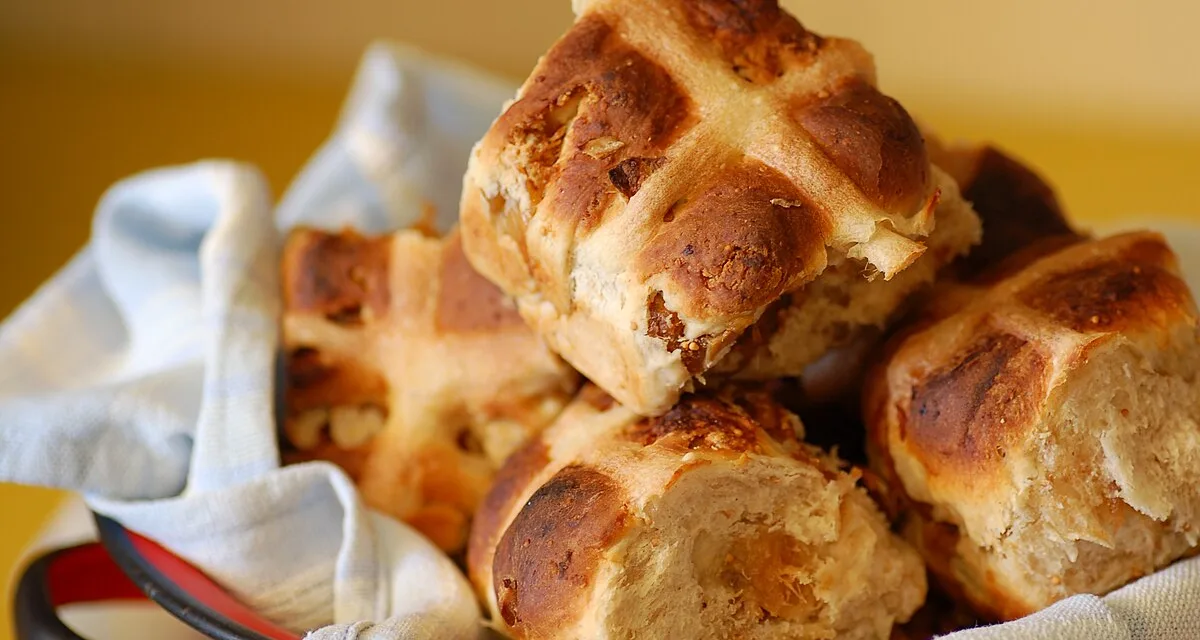 SEPTEMBER 11-NATIONAL HOT CROSS BUNS DAY